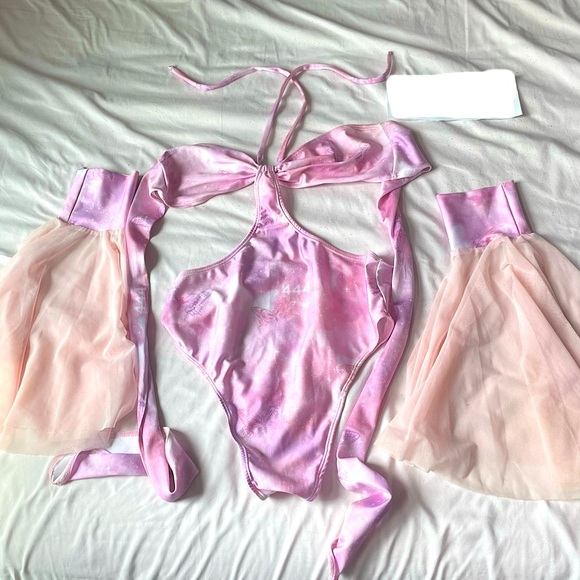 Tasteful Girls 444 3-piece Festival Set - Picture 3 of 3